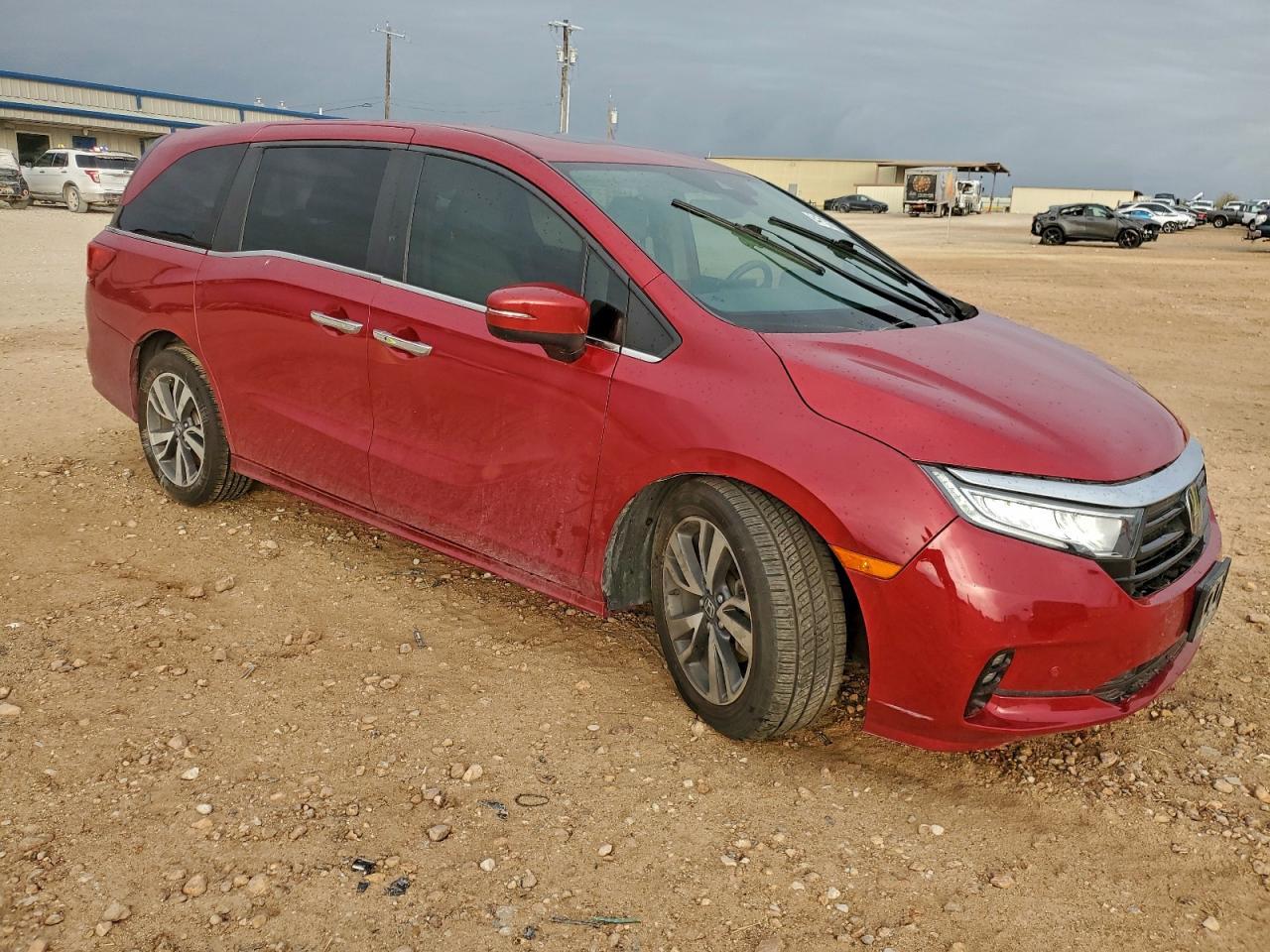 2022 Honda Odyssey Touring - Image 4