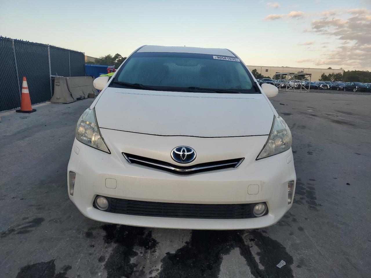 2012 Toyota Prius V - Фото 5