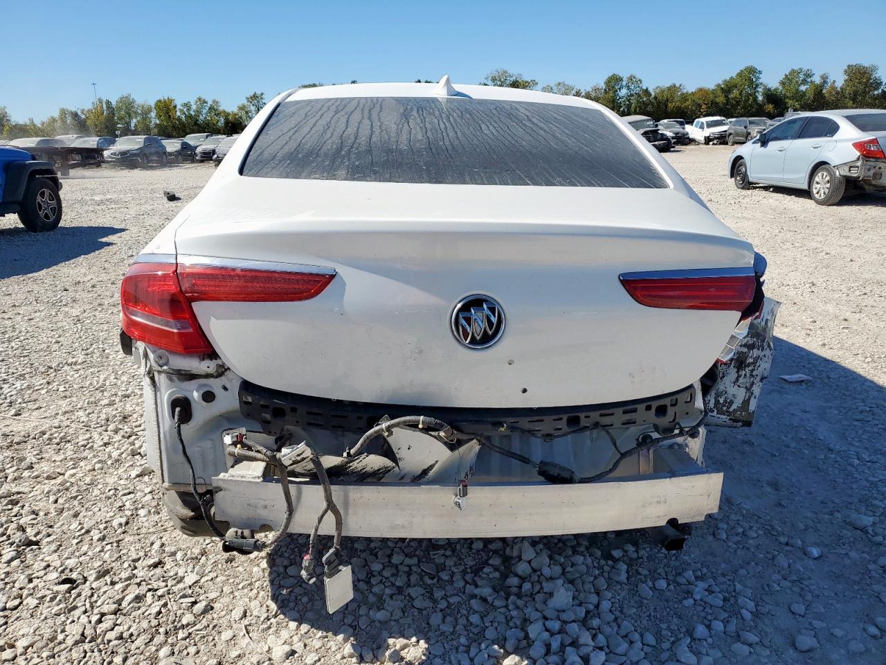 2017 Buick Lacrosse Essence - Фото 6