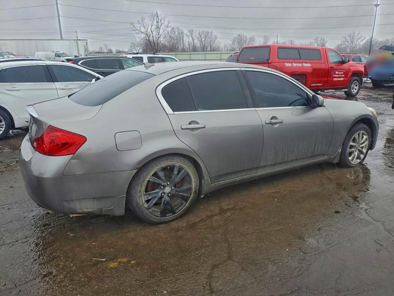 2008 Infiniti G35 - Image 3