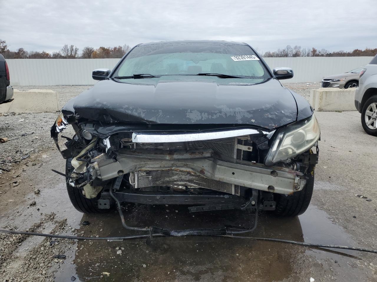 2010 Ford Taurus Limited - Image 5