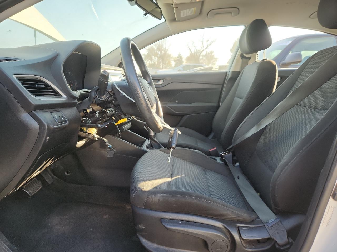 2020 Hyundai Accent Se - Фото 7