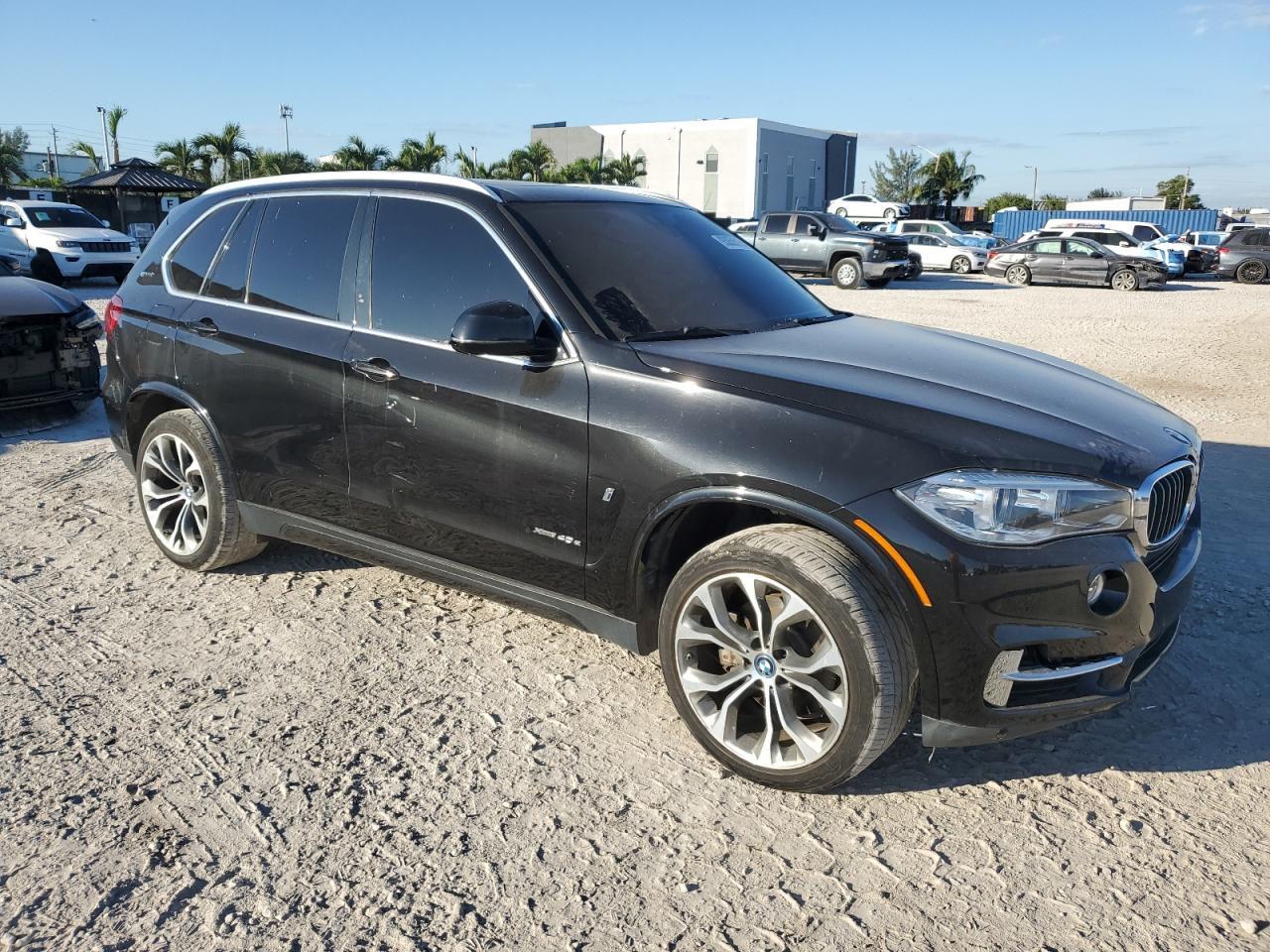 2017 BMW X5 Xdr40E - Фото 4