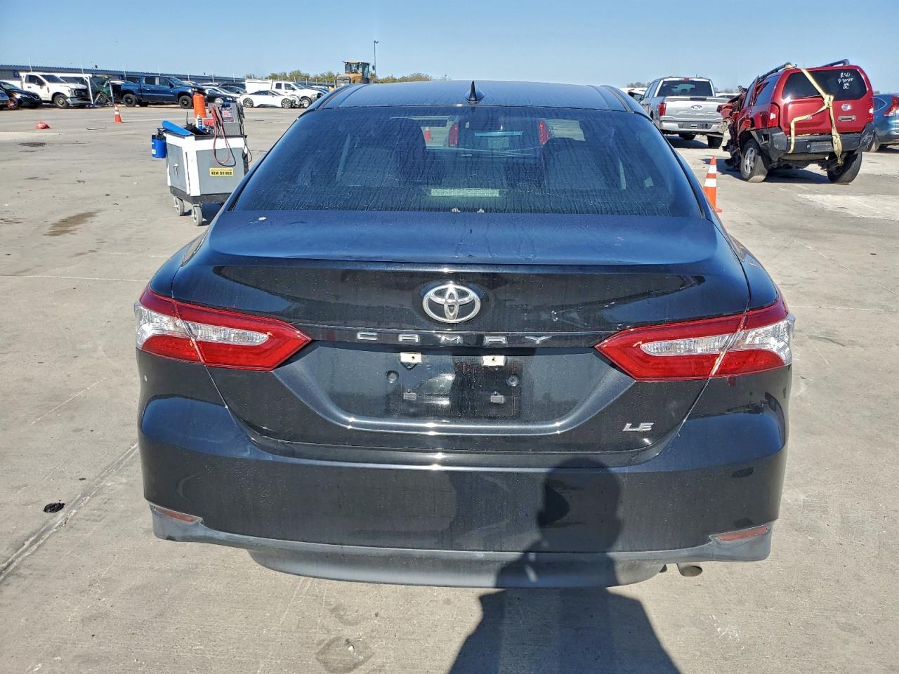 2019 Toyota Camry L - Фото 6