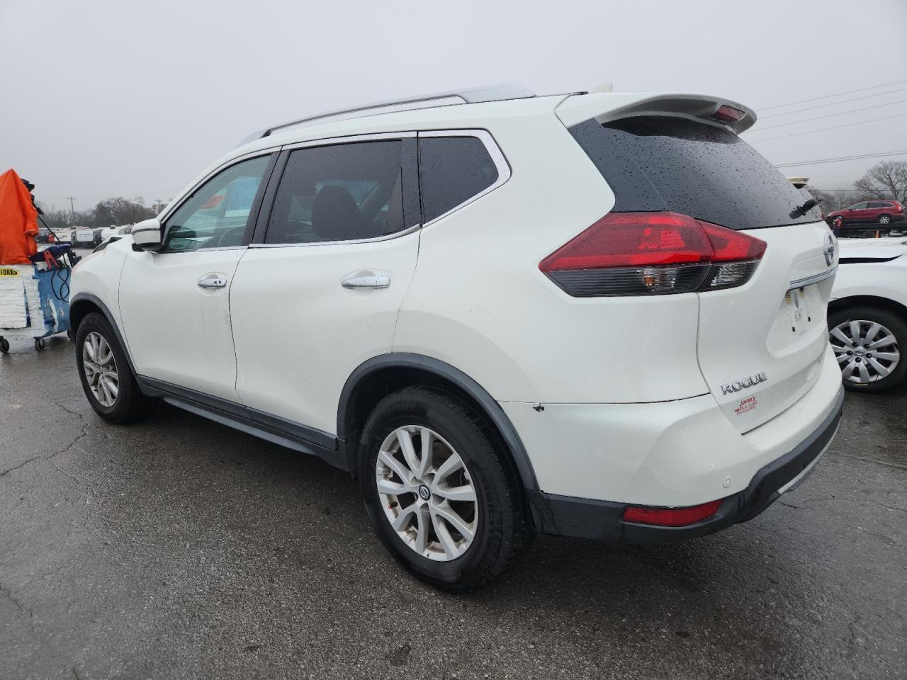 2019 Nissan Rogue S - Фото 2