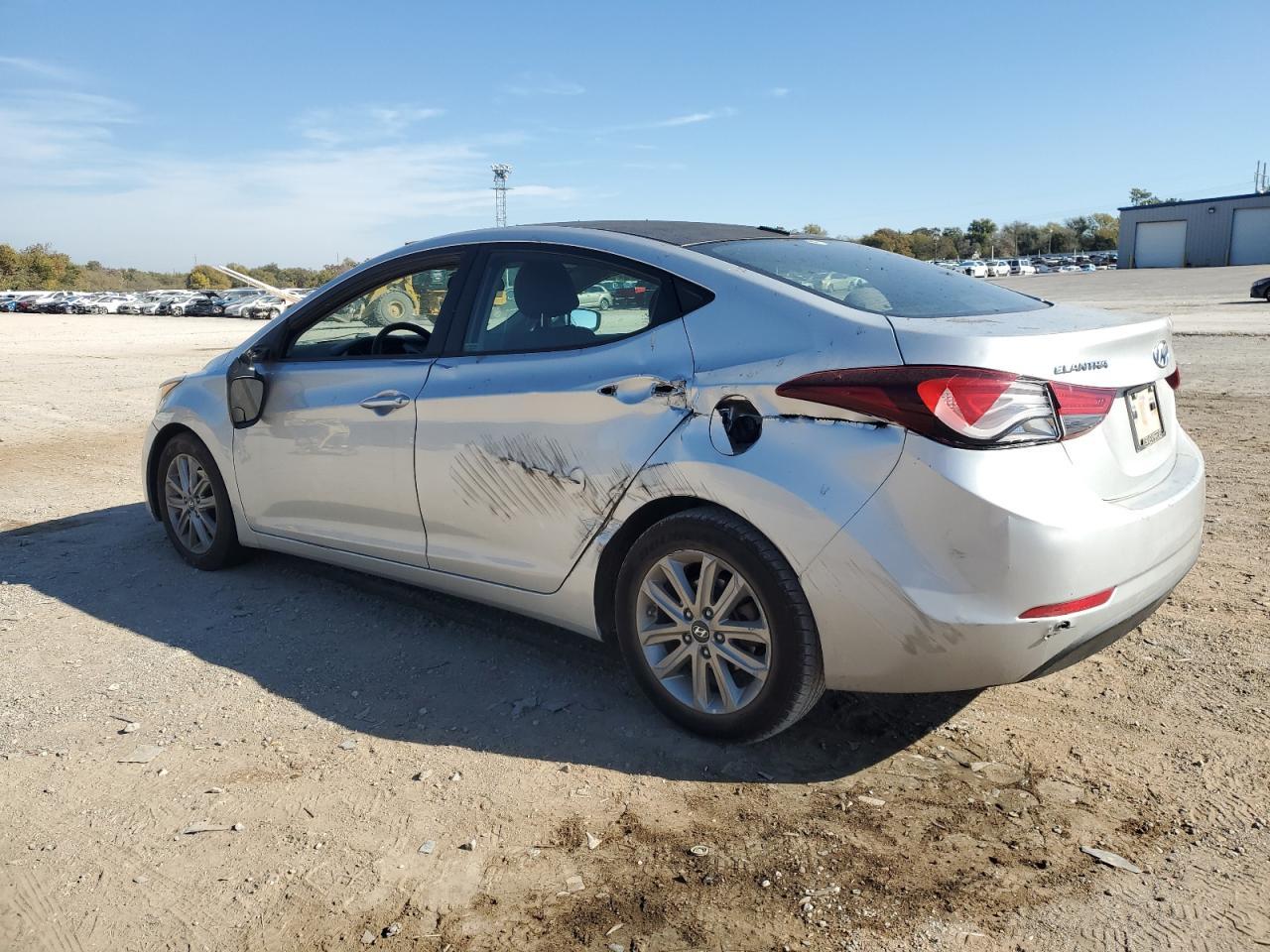 2016 Hyundai Elantra Se - Image 2