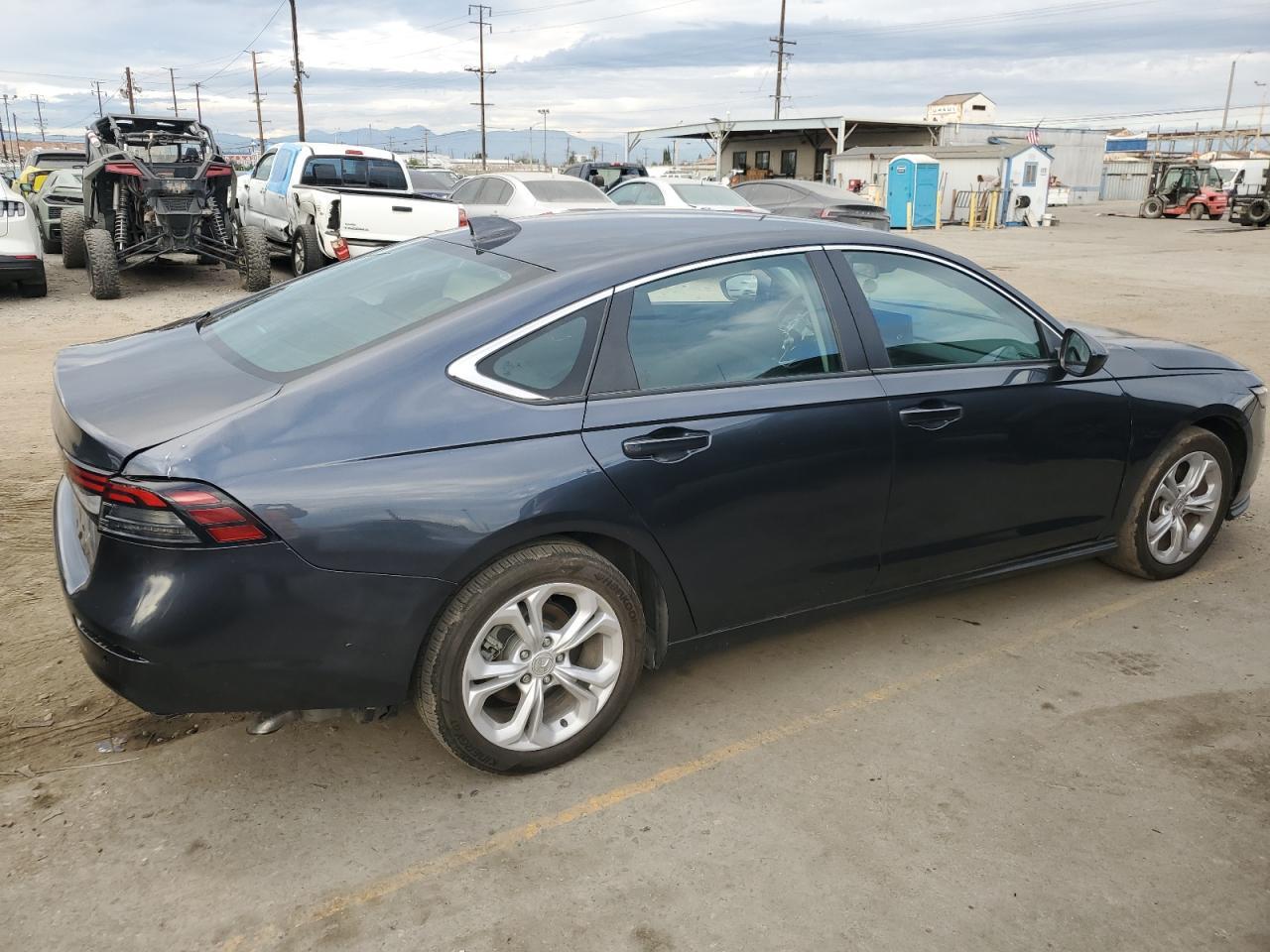 2023 Honda Accord Lx - Фото 3