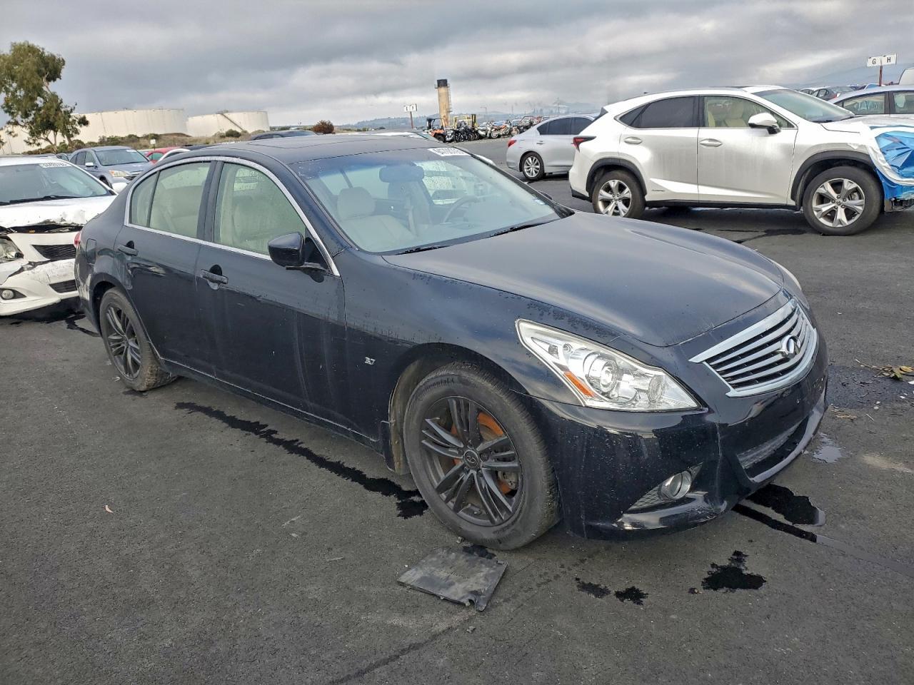 2015 Infiniti Q40 - Фото 4