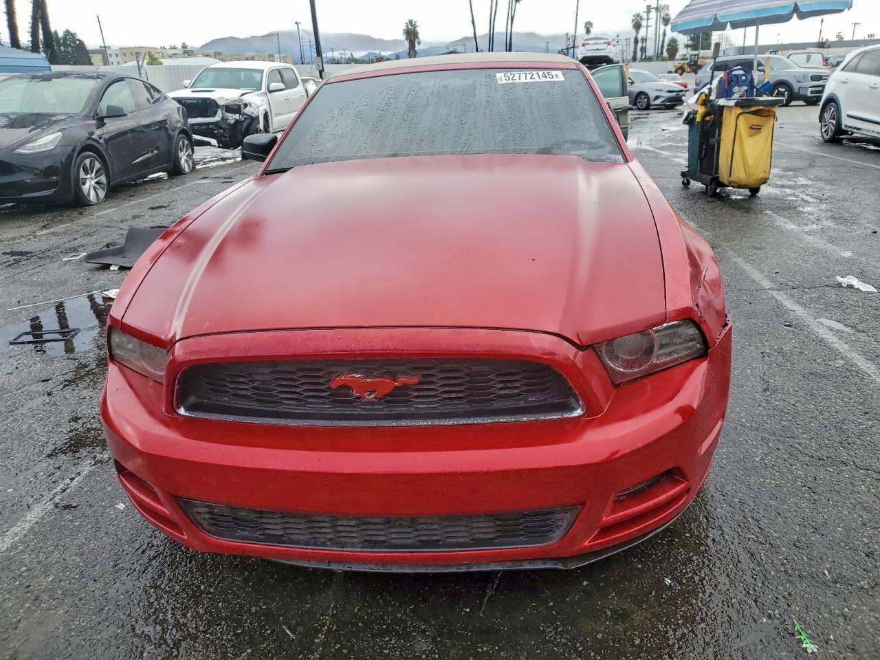 2013 Ford Mustang - Фото 5