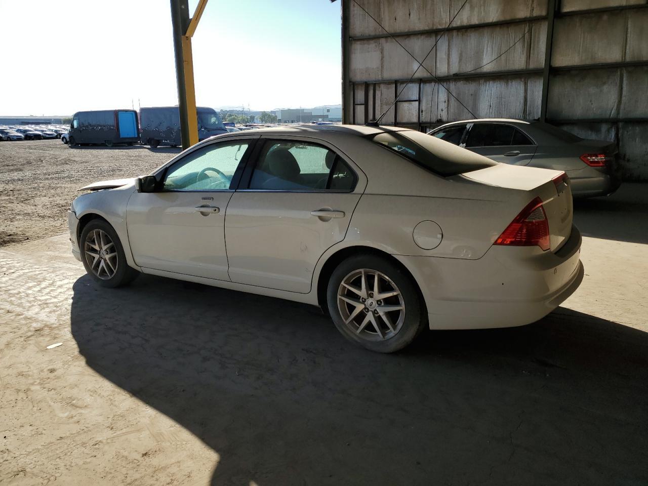 2011 Ford Fusion Sel - Image 2