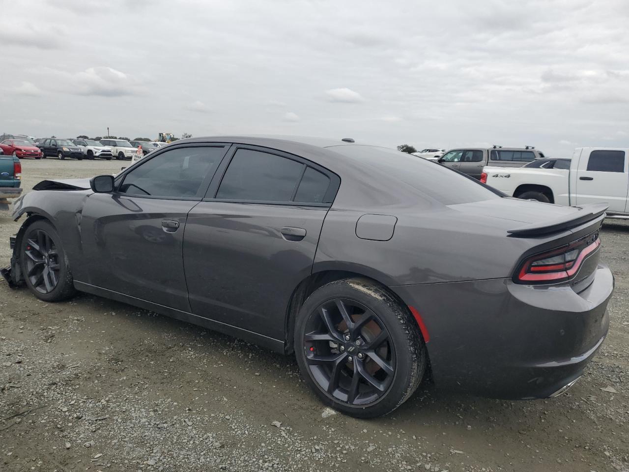 2021 Dodge Charger Sxt - Фото 2