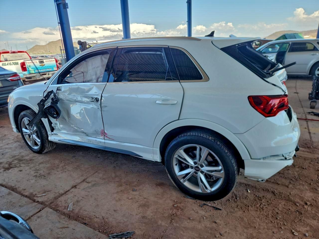 2022 Audi Q3 Premium Plus S Line 45 - Фото 2