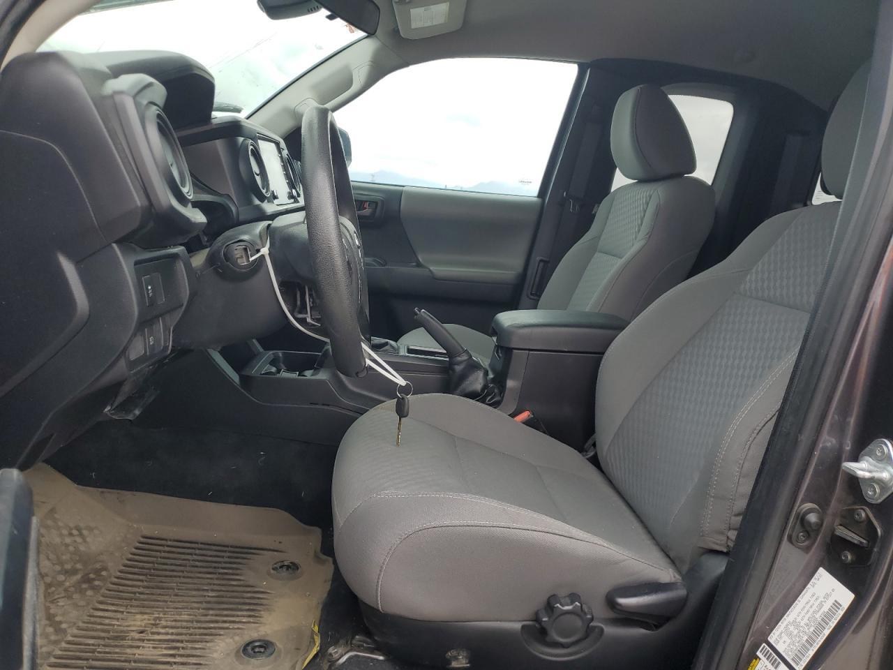 2022 Toyota Tacoma Access Cab - Image 7