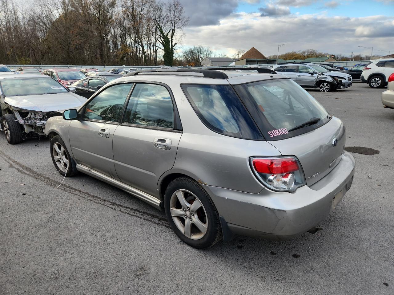 2006 Subaru Impreza 2.5I Sports Wagon - Фото 2