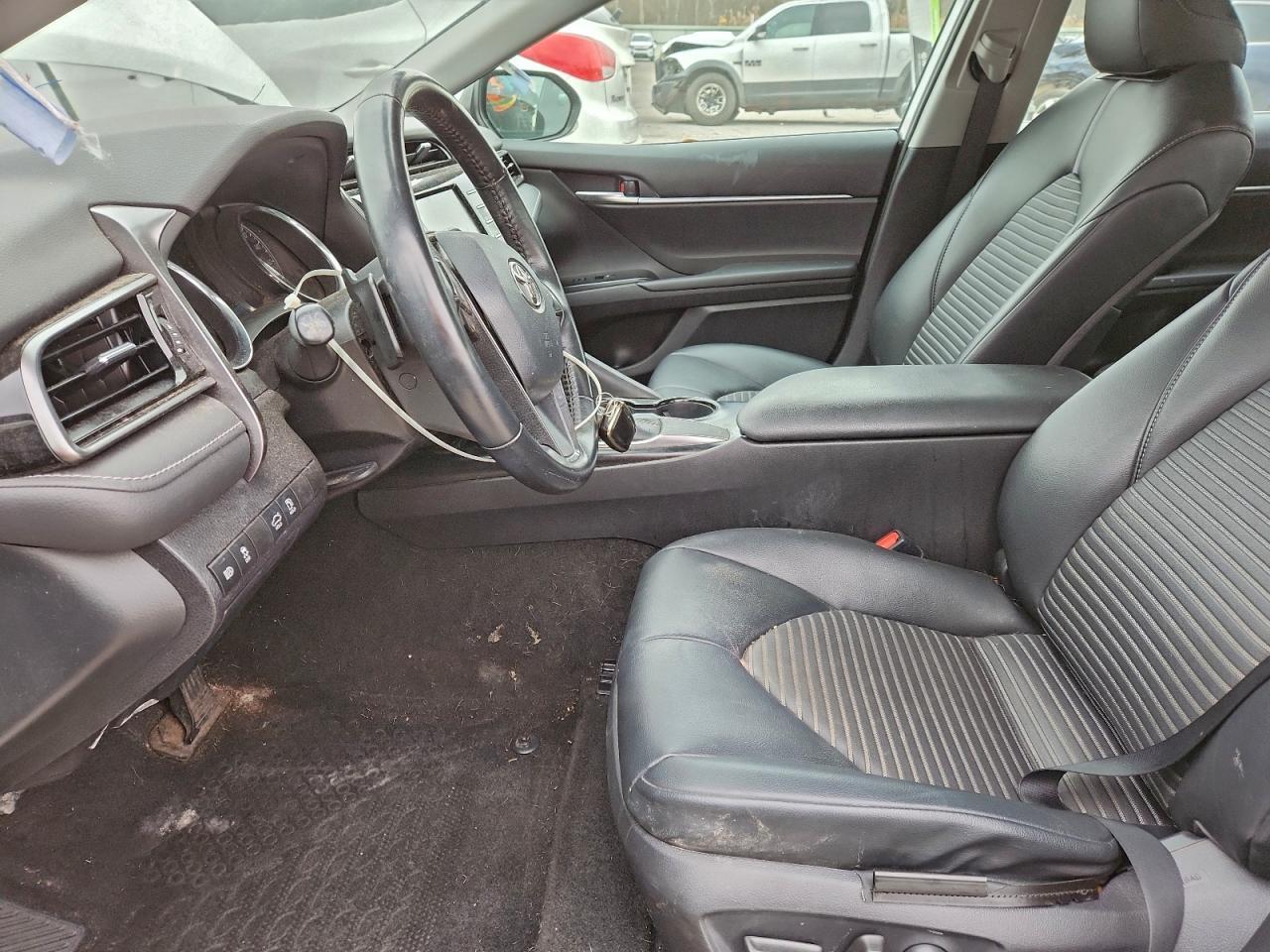 2019 Toyota Camry Se - Image 7