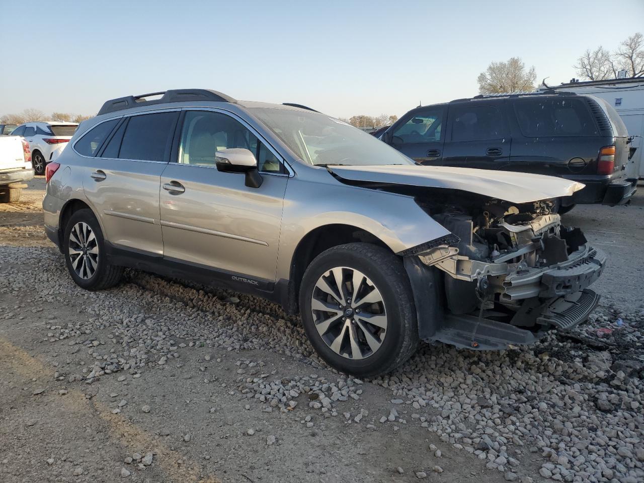 2016 Subaru Outback 2.5I Limited - Image 4