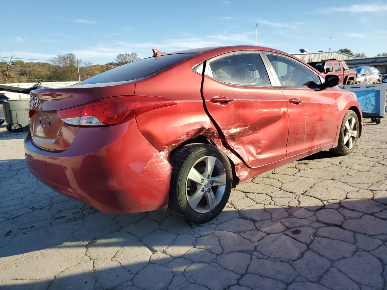 2013 Hyundai Elantra Gls - Фото 3