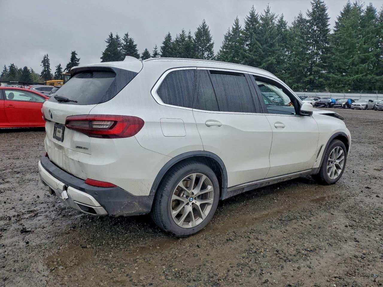 2021 BMW X5 xDrive40I - Image 3