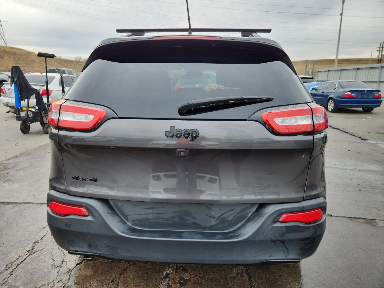 2016 Jeep Cherokee Latitude - Фото 6