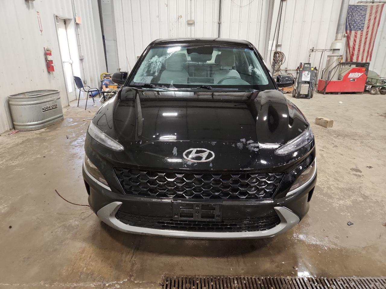 2022 Hyundai Kona - Image 5