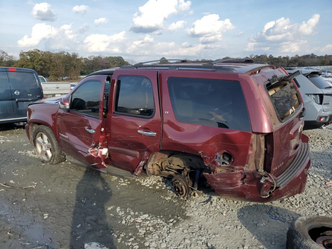 2008 Chevrolet Tahoe C1500 - Фото 2