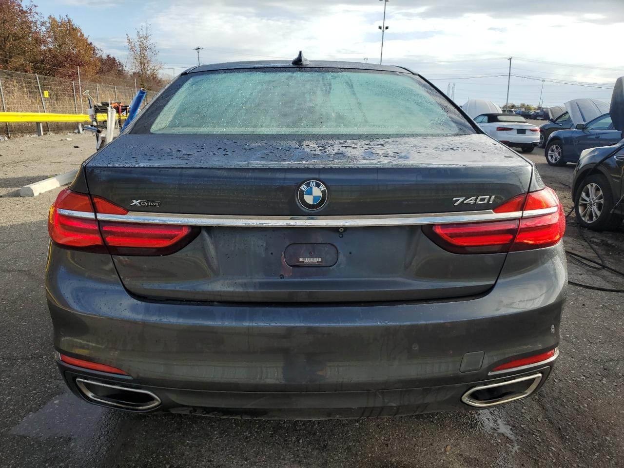 2018 BMW 740 Xi - Фото 6
