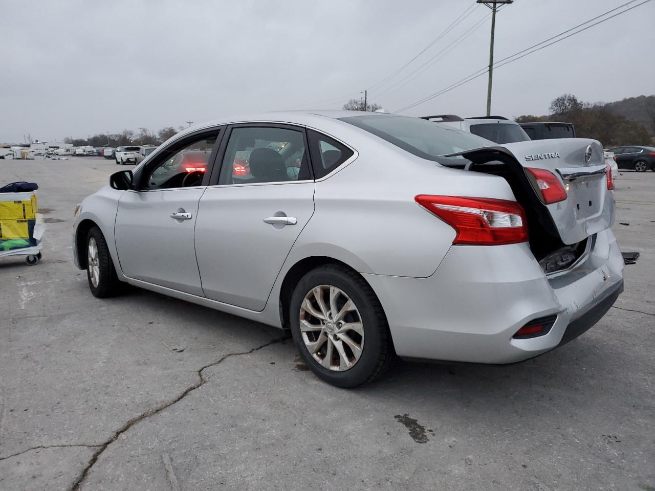 2019 Nissan Sentra S - Фото 2