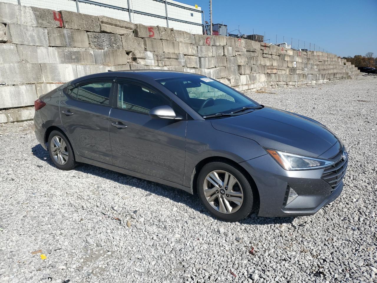 2020 Hyundai Elantra Sel - Фото 4