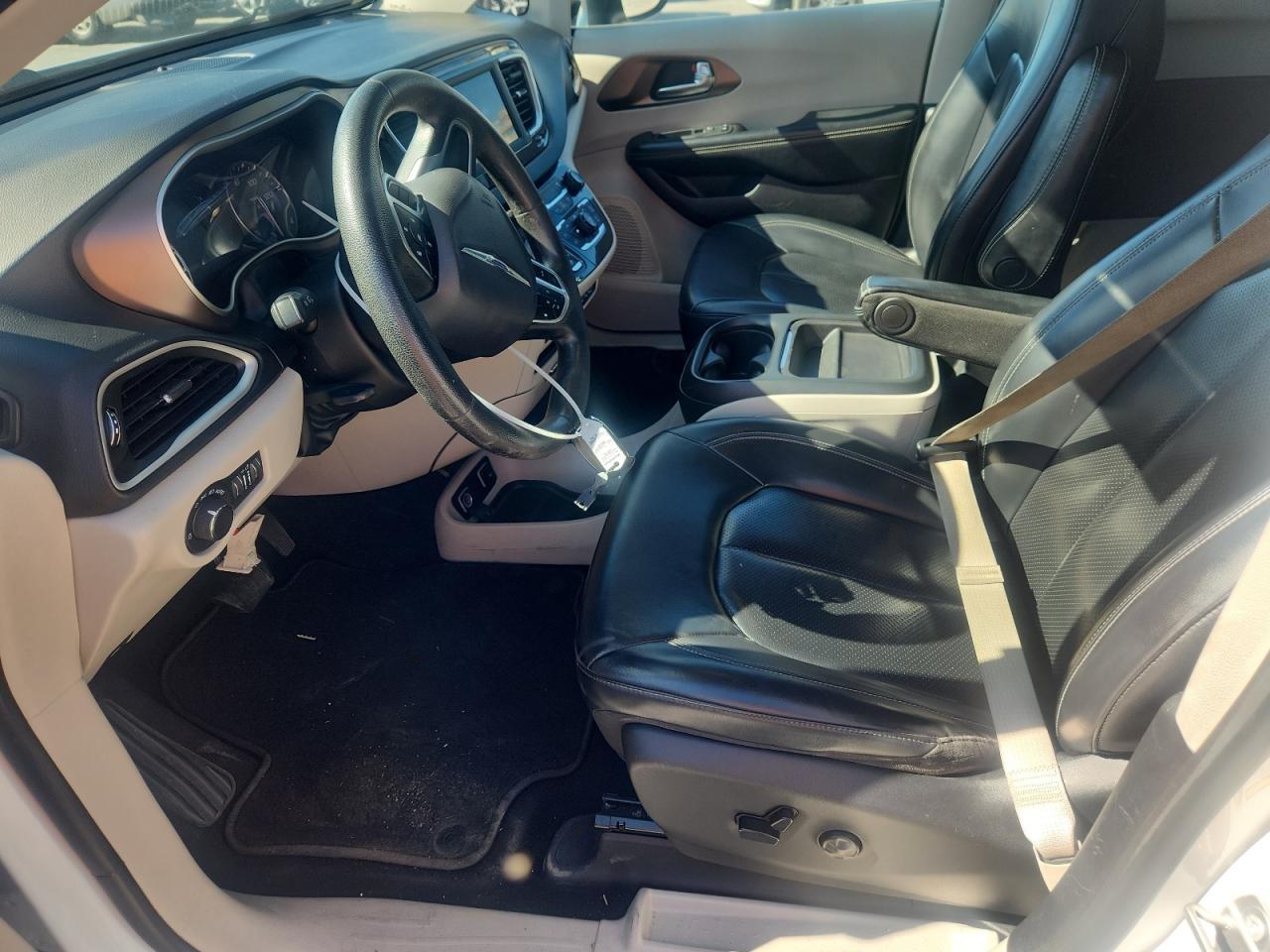 2021 Chrysler Voyager Lxi - Image 7