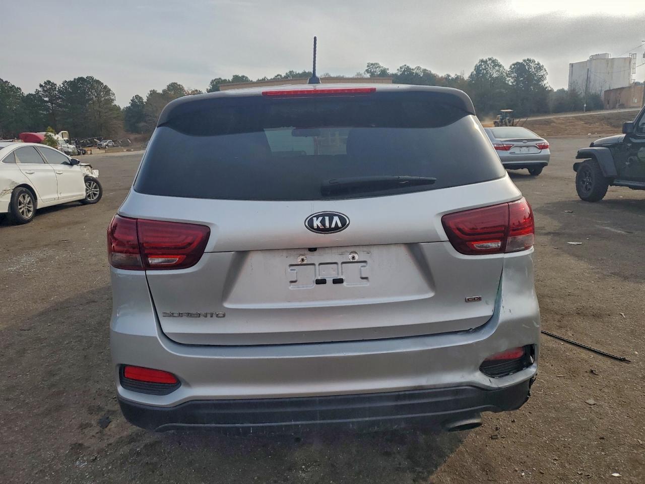 2019 Kia Sorento L - Фото 6