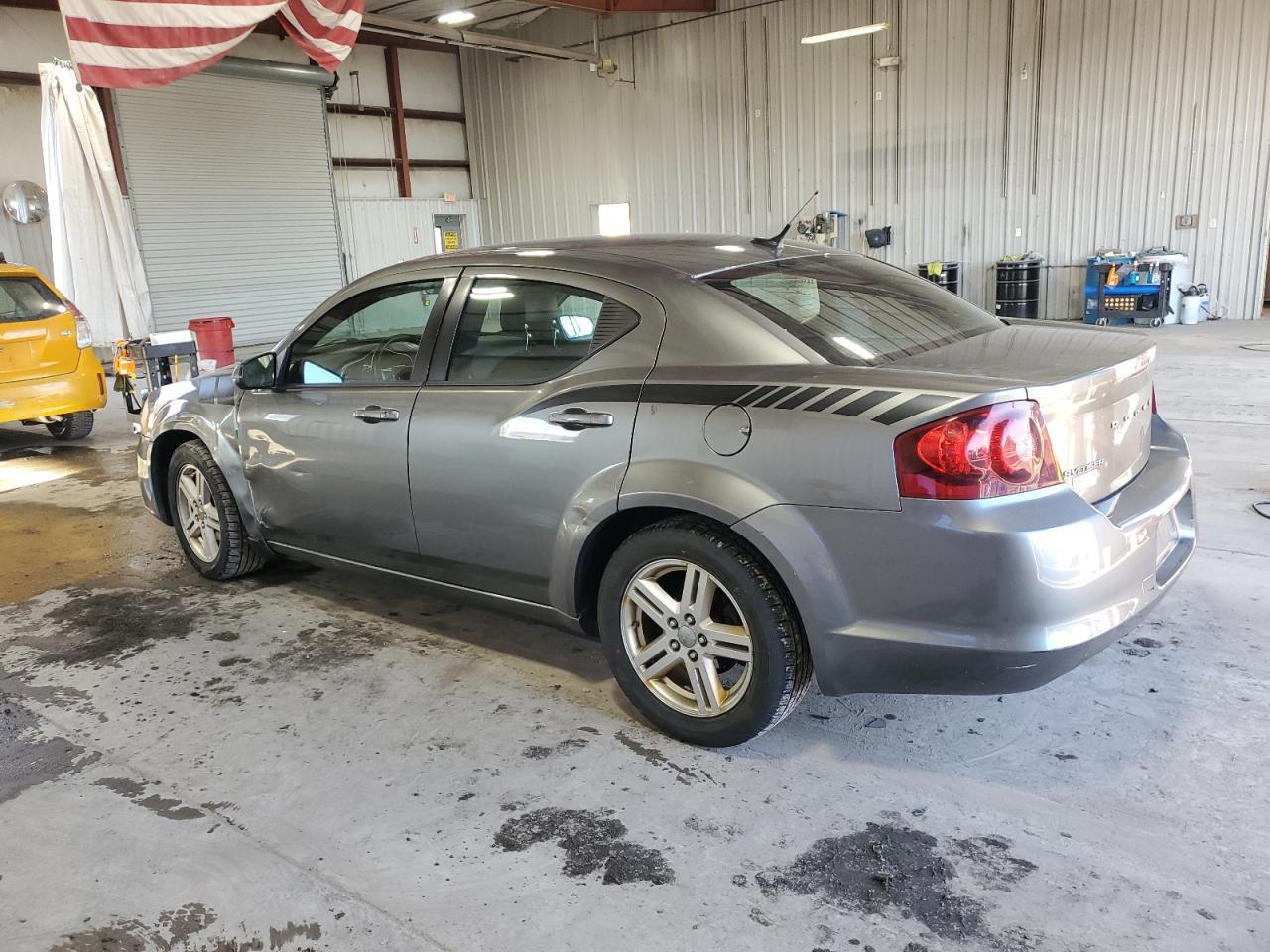 2013 Dodge Avenger Sxt - Фото 2