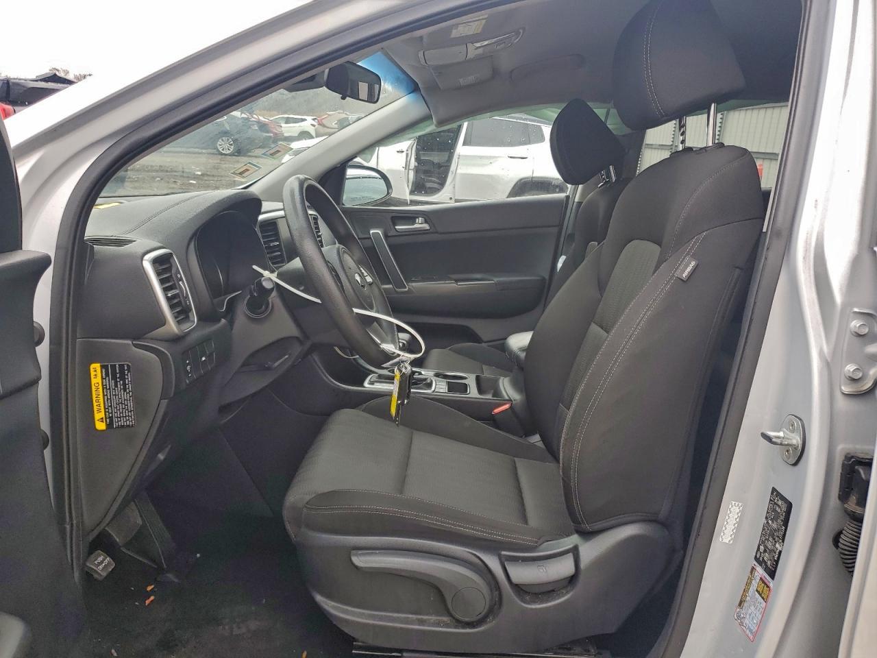 2020 Kia Sportage Lx - Фото 7