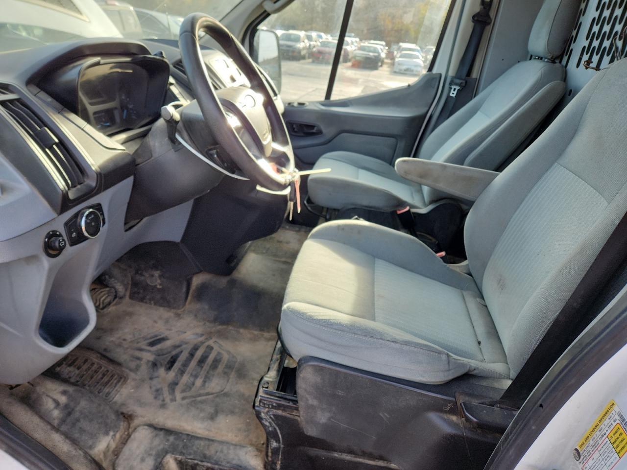 2015 Ford Transit T-250 - Фото 7