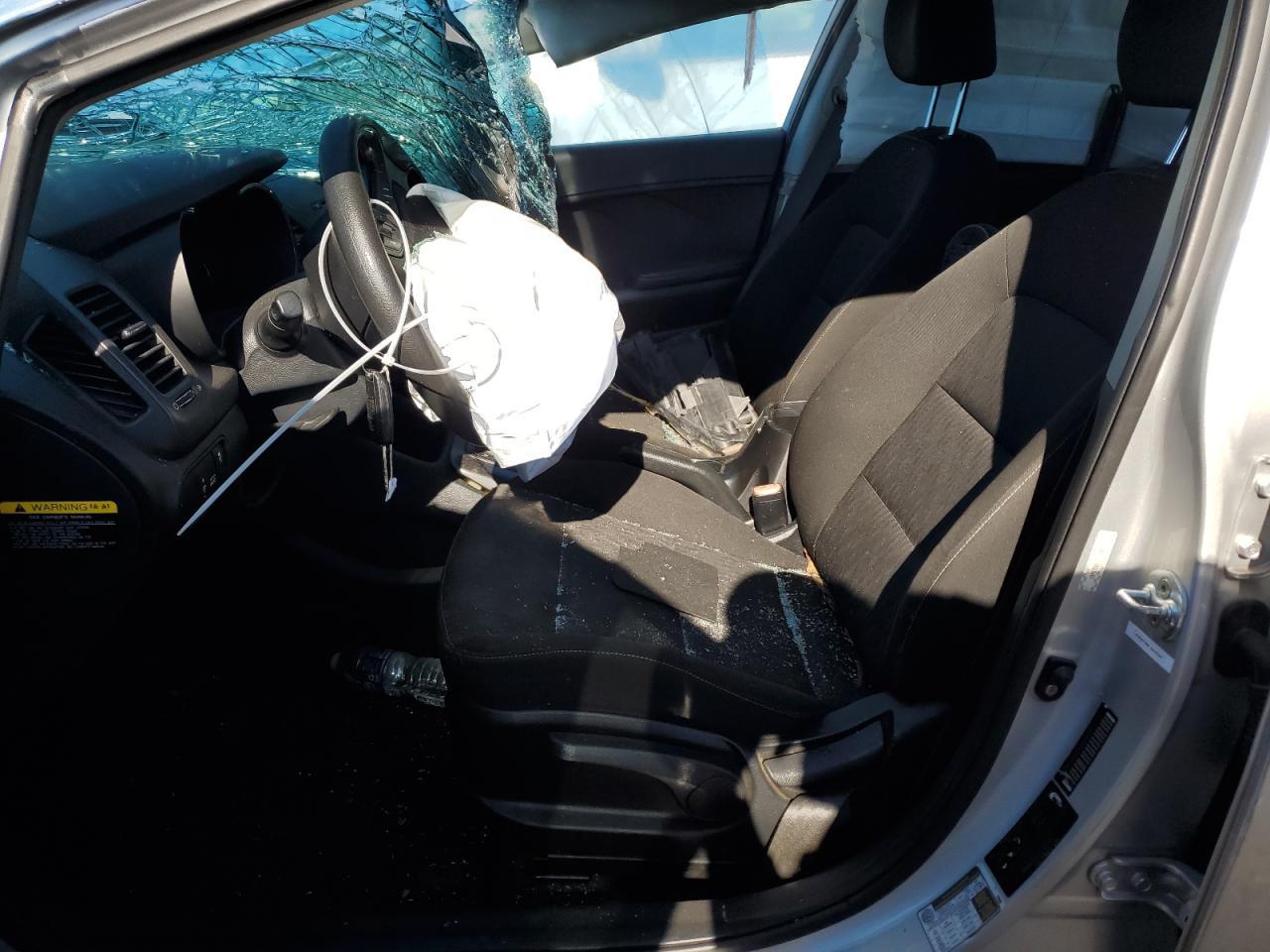 2016 Kia Forte Lx - Image 7