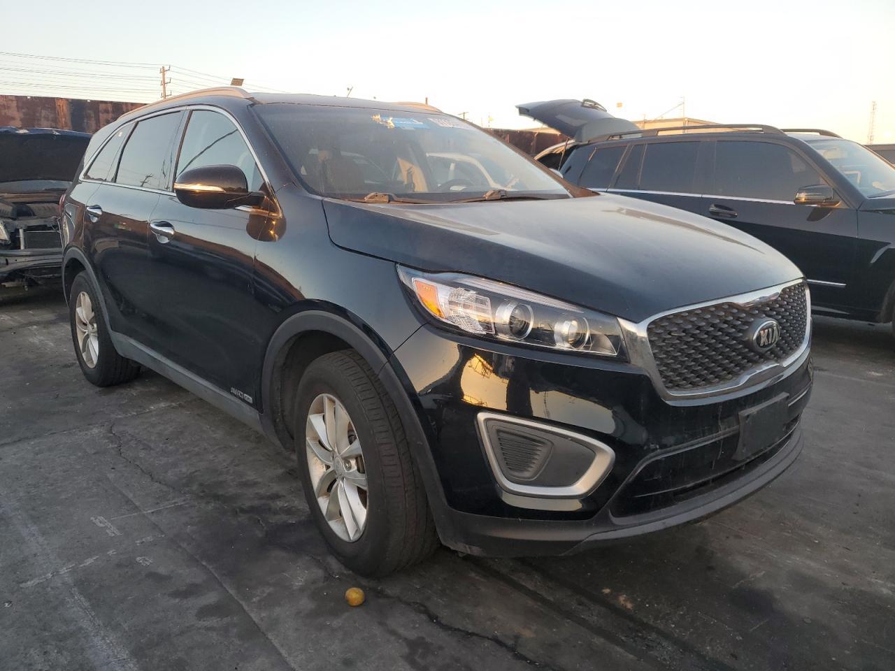 2017 Kia Sorento Lx - Image 4