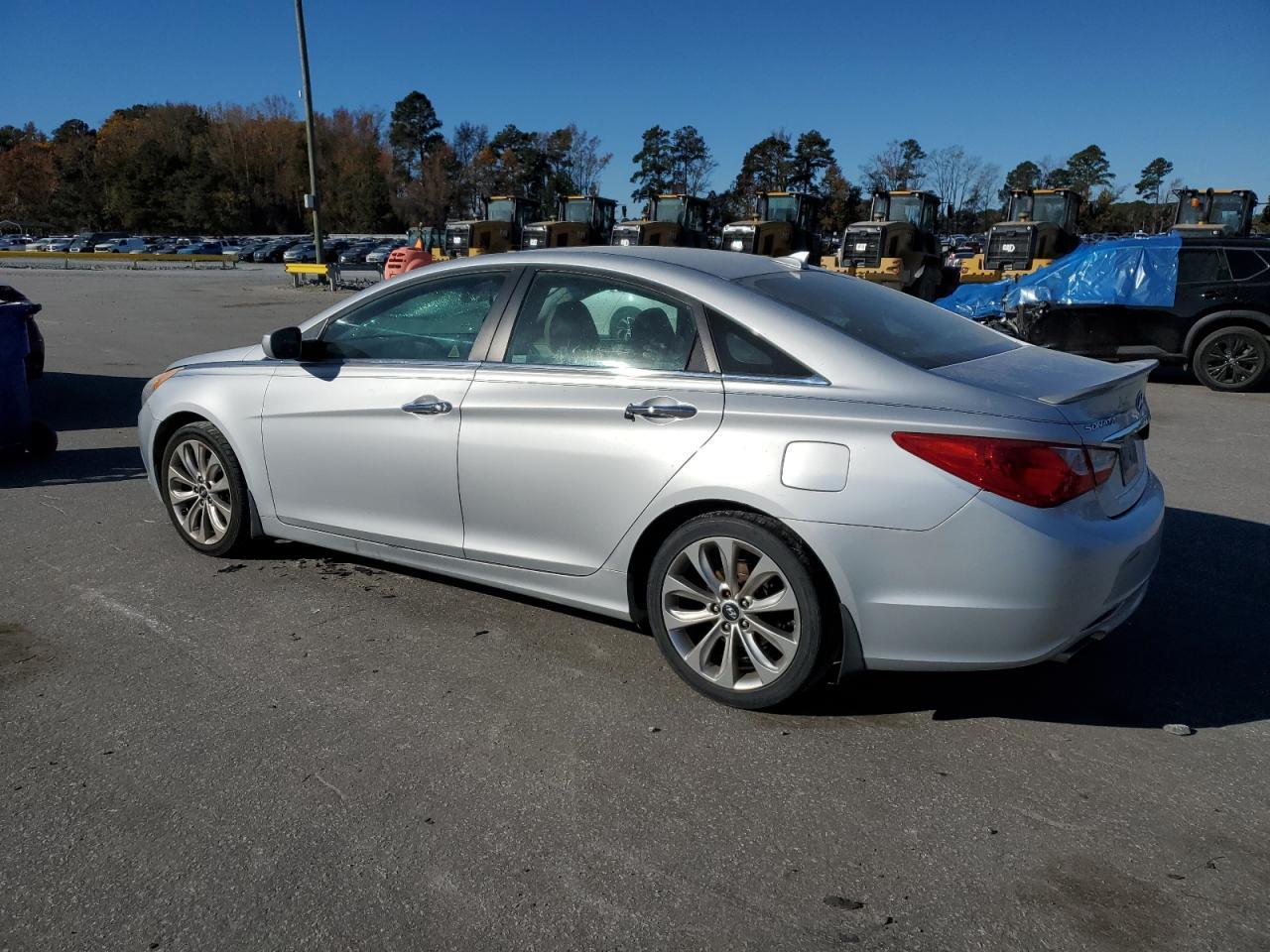 2013 Hyundai Sonata Se - Image 2