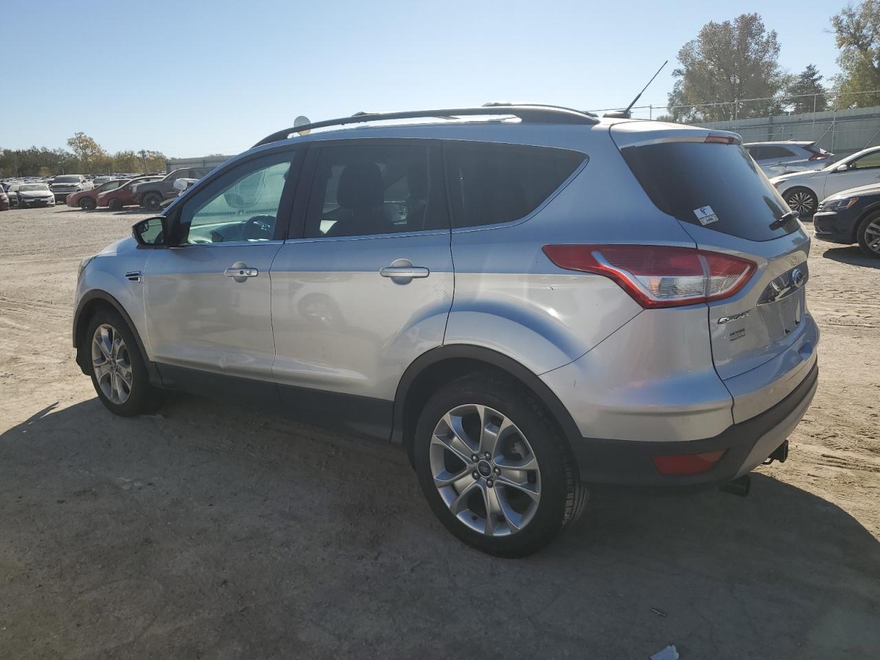 2013 Ford Escape Sel - Image 2