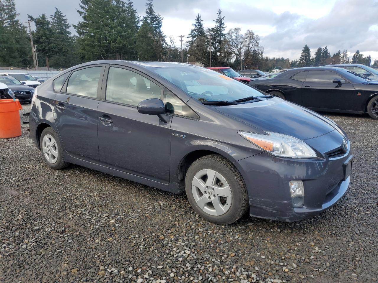 2010 Toyota Prius - Image 4