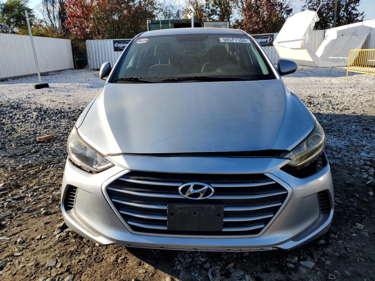 2017 Hyundai Elantra Se - Фото 5