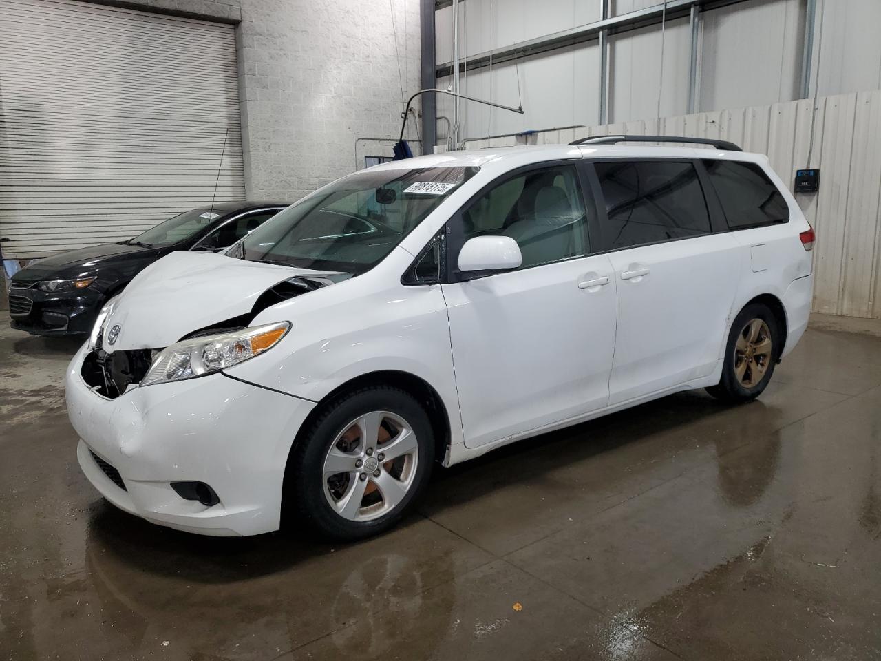 2014 Toyota Sienna Le