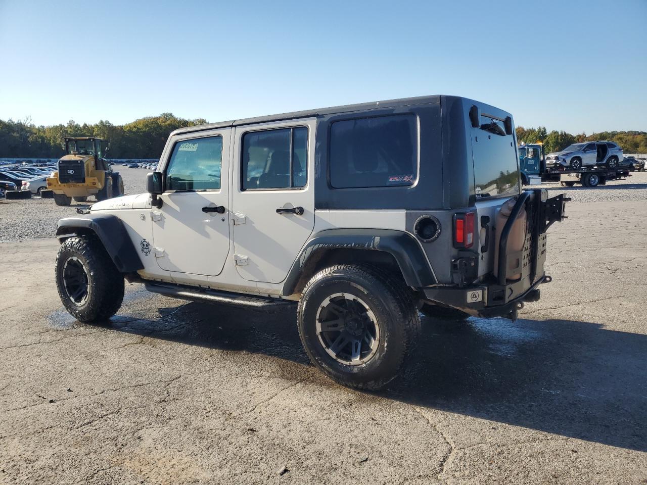 2010 Jeep Wrangler Unlimited Sport - Фото 2
