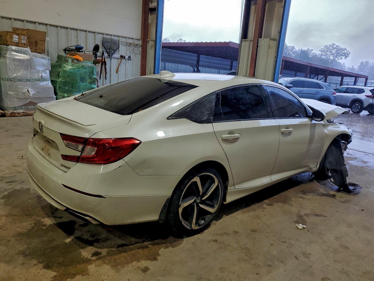 2018 Honda Accord Sport - Фото 3