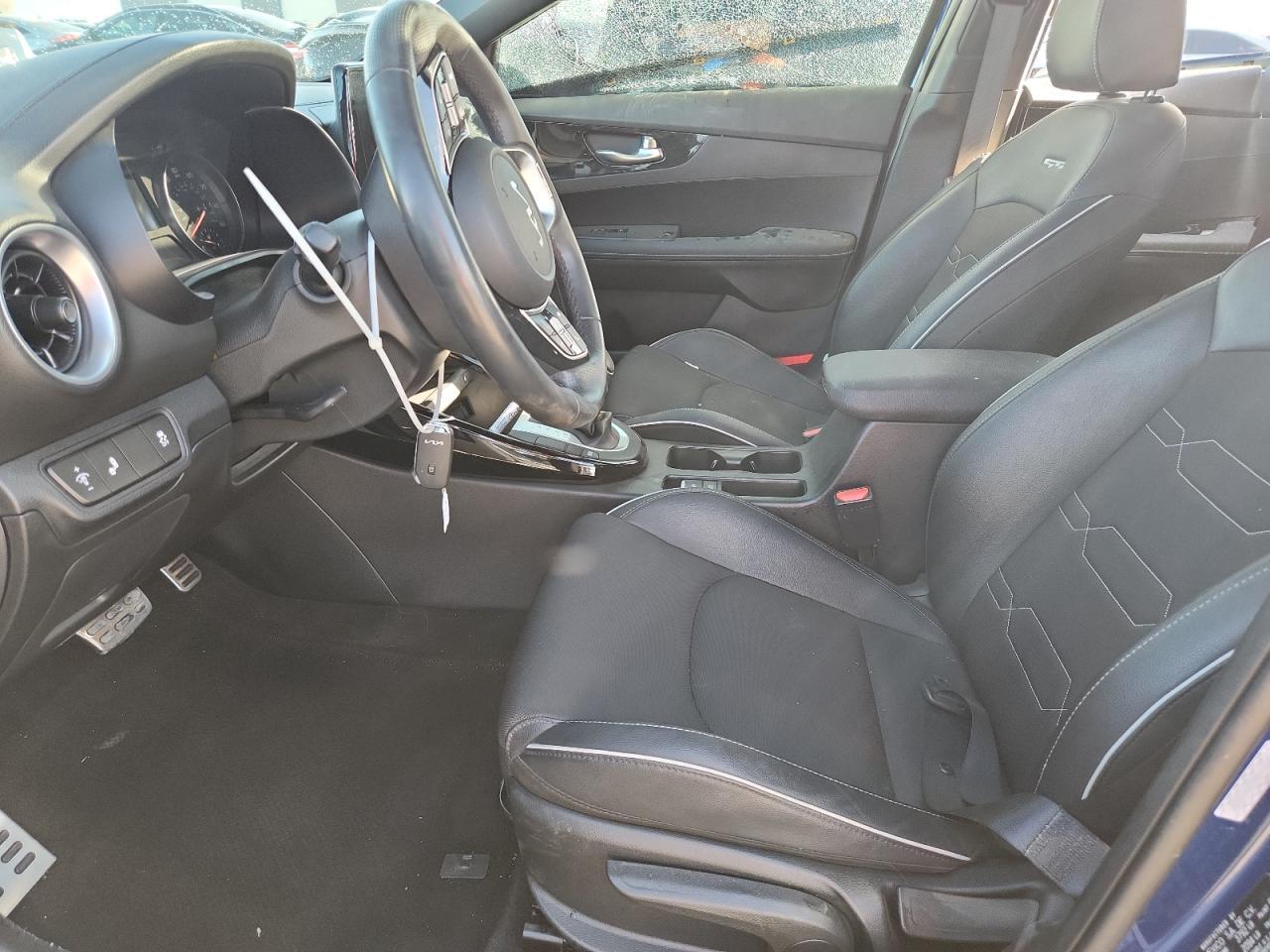 2024 Kia Forte Gt Line - Фото 7
