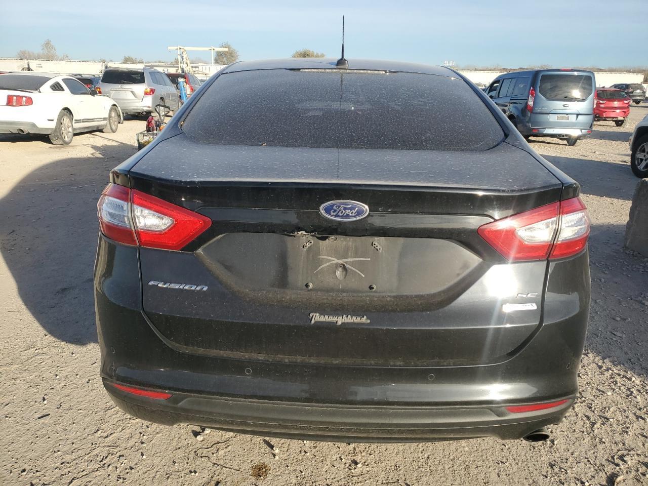 2016 Ford Fusion Se - Image 6
