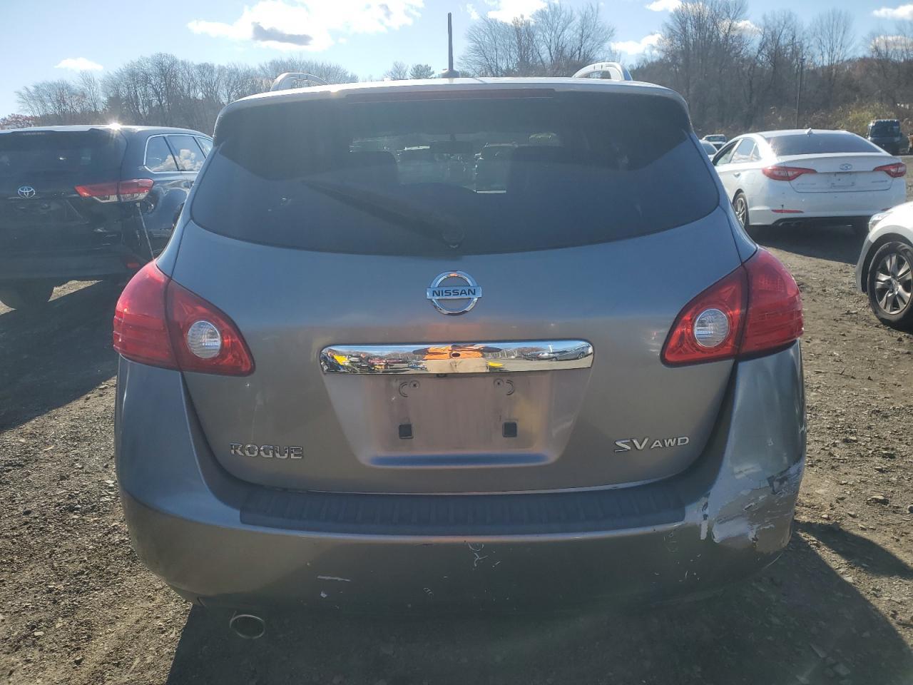 2011 Nissan Rogue S - Image 6