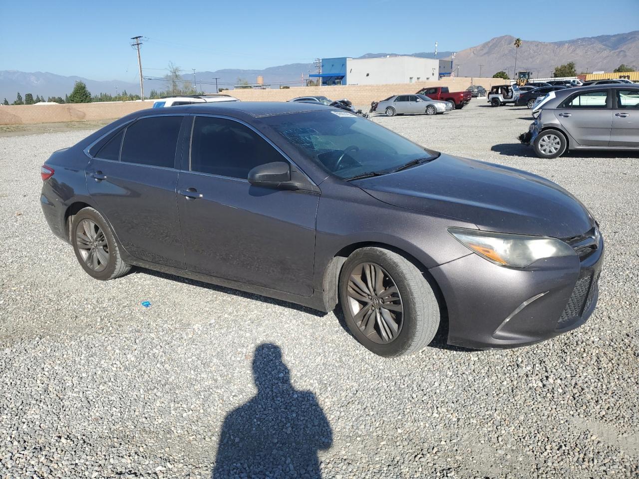 2016 Toyota Camry Le - Фото 4