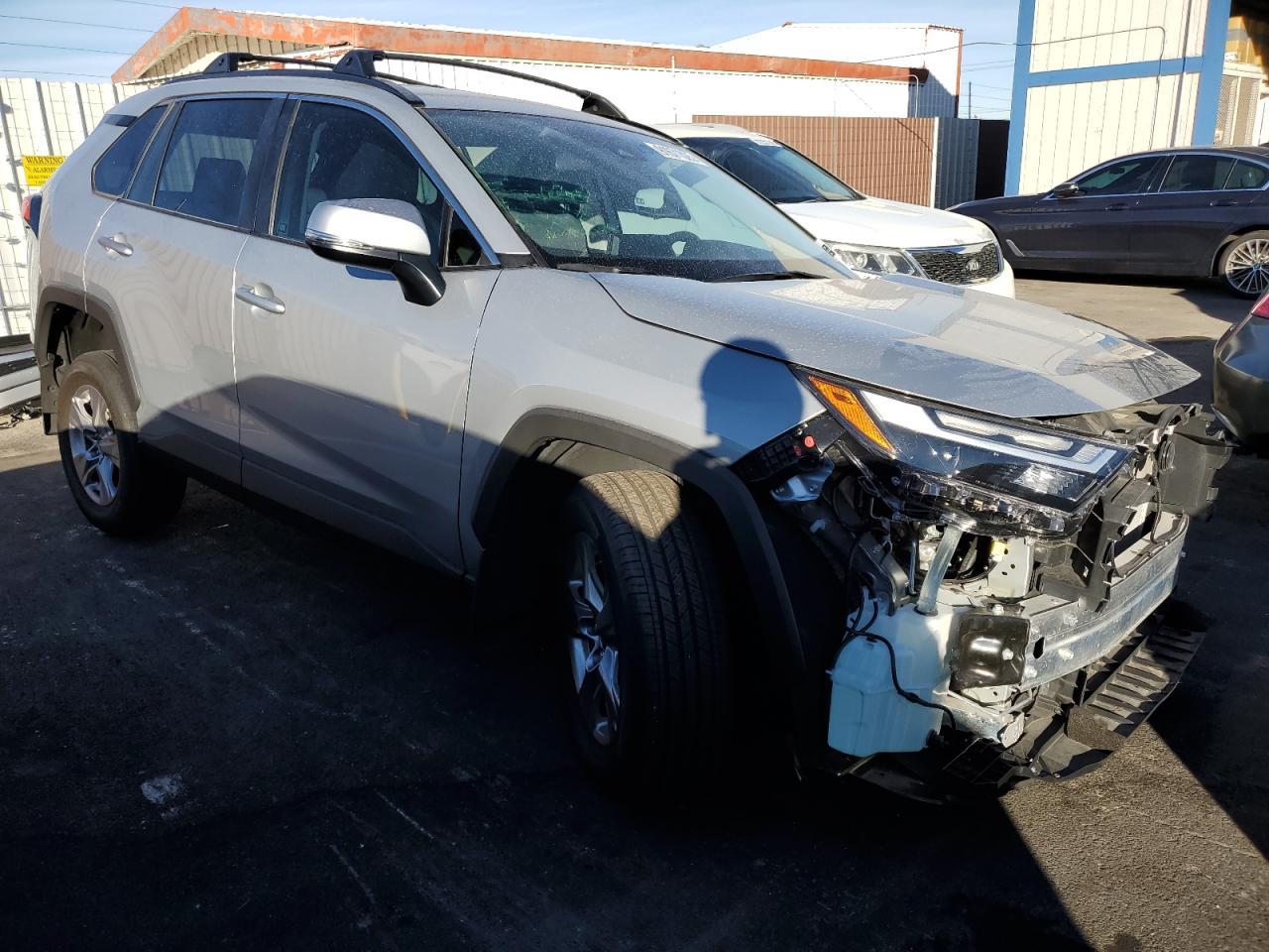 2025 Toyota Rav4 Xle - Фото 4