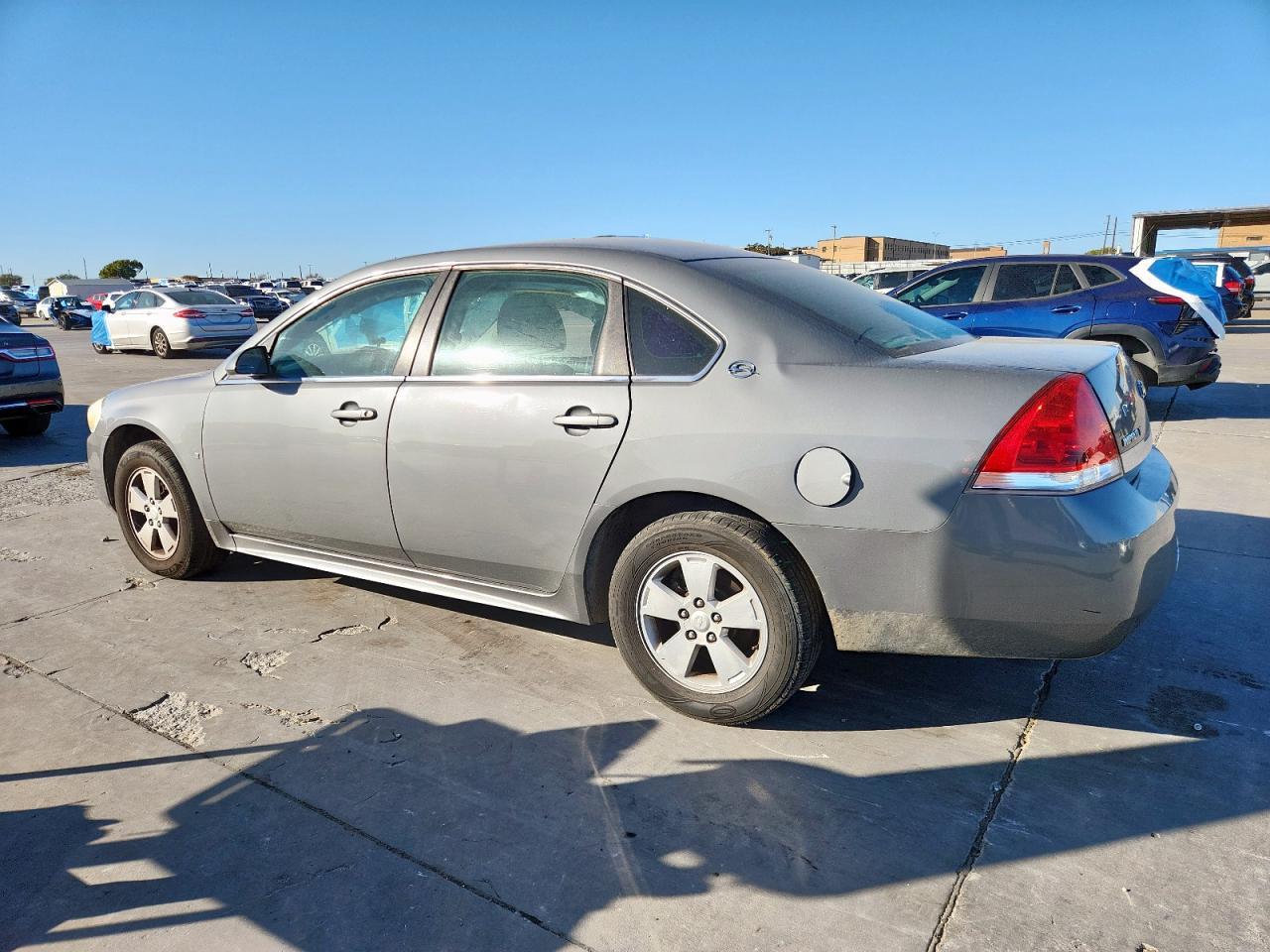 2009 Chevrolet Impala 1Lt - Image 2