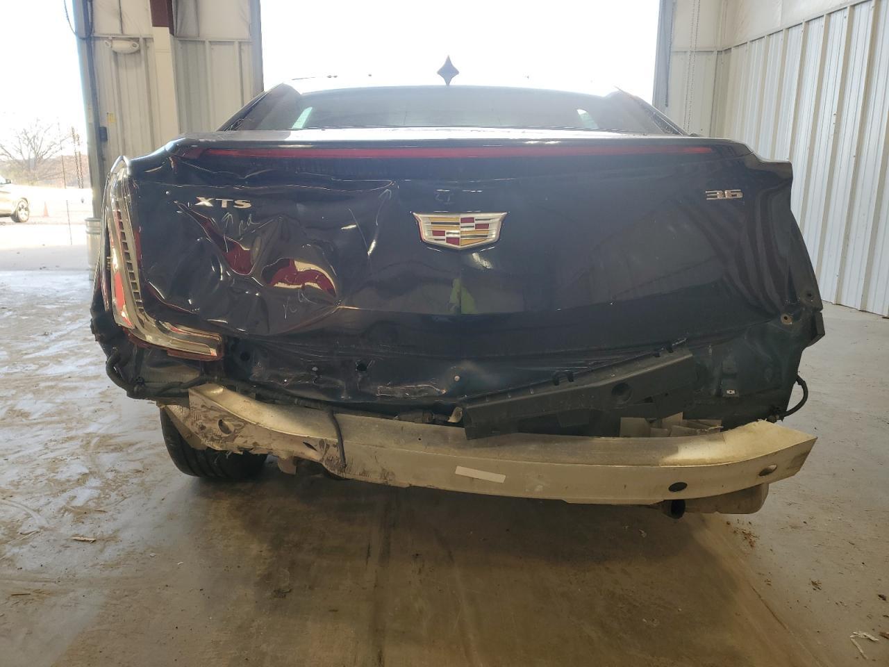 2019 Cadillac Xts Luxury - Image 6