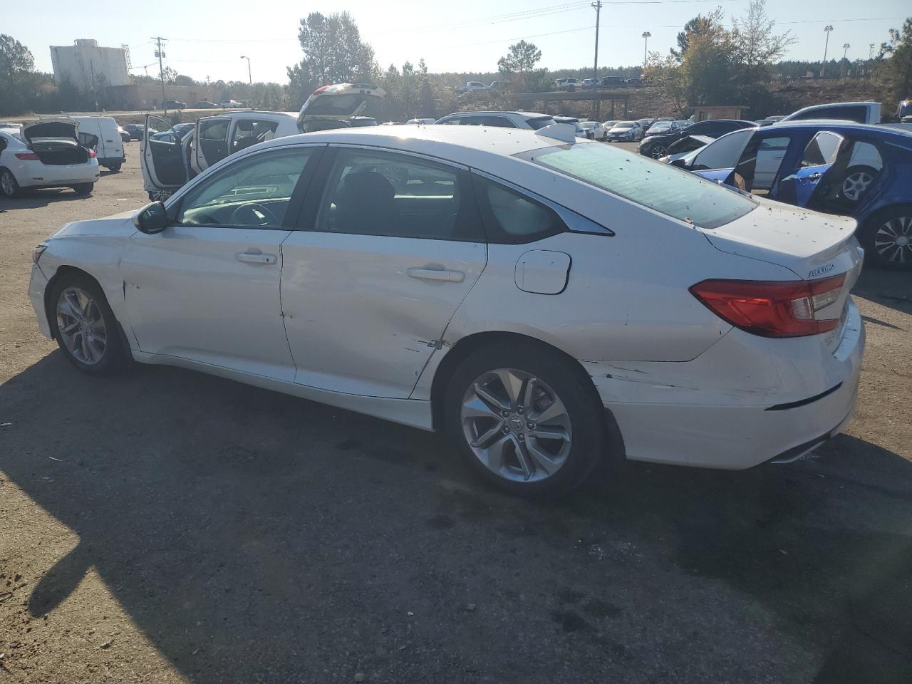 2018 Honda Accord Lx - Фото 2